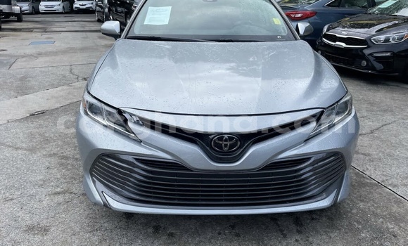 Ra Àlòkù Toyota Camry Silver Ọkọ̀ in Accra ni Greater Accra Ra Àlòkù Toyota Camry Silver Ọkọ̀ in Accra ni Greater Accra