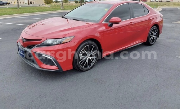 Sayi Na hannu Toyota Camry Red Mota in Accra a Greater Accra Sayi Na hannu Toyota Camry Red Mota in Accra a Greater Accra