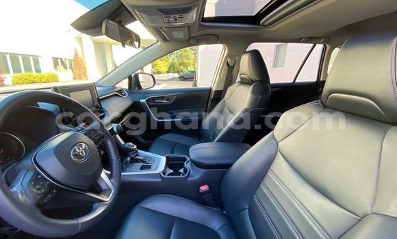 Buy Used Toyota RAV4 Blue Car in Accra in Greater Accra Buy Used Toyota RAV4 Blue Car in Accra in Greater Accra