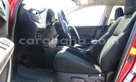 Sayi Na hannu Toyota RAV4 Red Mota in Accra a Greater Accra Sayi Na hannu Toyota RAV4 Red Mota in Accra a Greater Accra