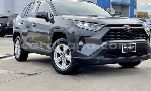 Ra Àlòkù Toyota RAV4 Miiran Ọkọ̀ in Accra ni Greater Accra Ra Àlòkù Toyota RAV4 Miiran Ọkọ̀ in Accra ni Greater Accra
