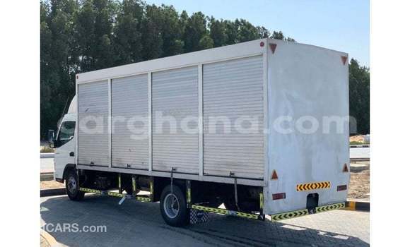 Ra Imported Mitsubishi i funfun Ọkọ̀ in Import - Dubai ni Ashanti Ra Imported Mitsubishi i funfun Ọkọ̀ in Import - Dubai ni Ashanti