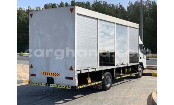 Ra Imported Mitsubishi i funfun Ọkọ̀ in Import - Dubai ni Ashanti Ra Imported Mitsubishi i funfun Ọkọ̀ in Import - Dubai ni Ashanti