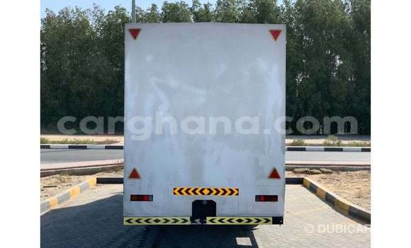 Ra Imported Mitsubishi i funfun Ọkọ̀ in Import - Dubai ni Ashanti Ra Imported Mitsubishi i funfun Ọkọ̀ in Import - Dubai ni Ashanti