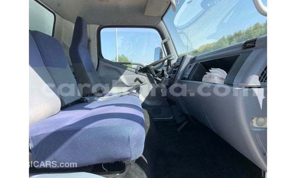 Ra Imported Mitsubishi i funfun Ọkọ̀ in Import - Dubai ni Ashanti Ra Imported Mitsubishi i funfun Ọkọ̀ in Import - Dubai ni Ashanti