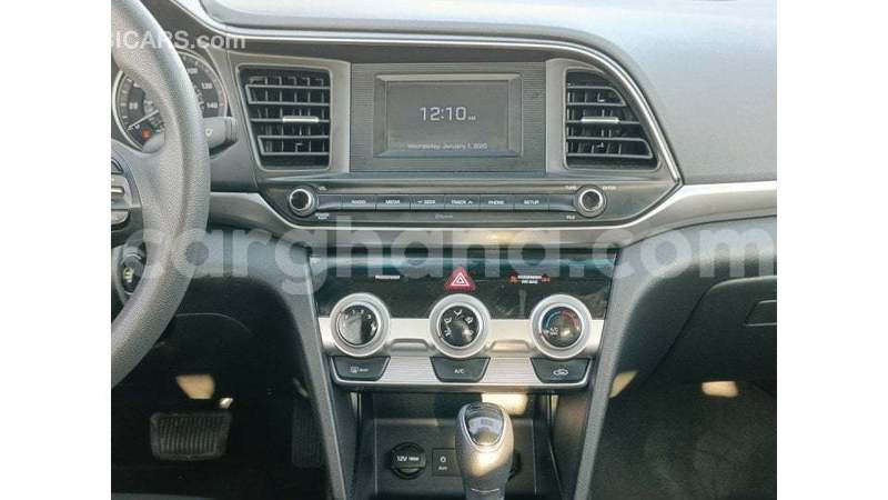 Big with watermark hyundai elantra ashanti import dubai 51785