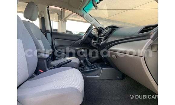 Buy Import Mitsubishi L200 White Car in Import - Dubai in Ashanti Buy Import Mitsubishi L200 White Car in Import - Dubai in Ashanti