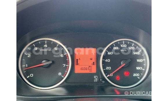 Buy Import Mitsubishi L200 White Car in Import - Dubai in Ashanti Buy Import Mitsubishi L200 White Car in Import - Dubai in Ashanti