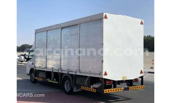 Ra Imported Mitsubishi i funfun Ọkọ̀ in Import - Dubai ni Ashanti Ra Imported Mitsubishi i funfun Ọkọ̀ in Import - Dubai ni Ashanti