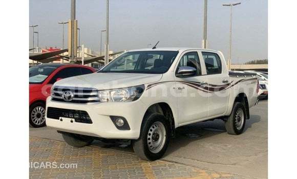 Buy Import Toyota Hilux White Car in Import - Dubai in Ashanti Buy Import Toyota Hilux White Car in Import - Dubai in Ashanti