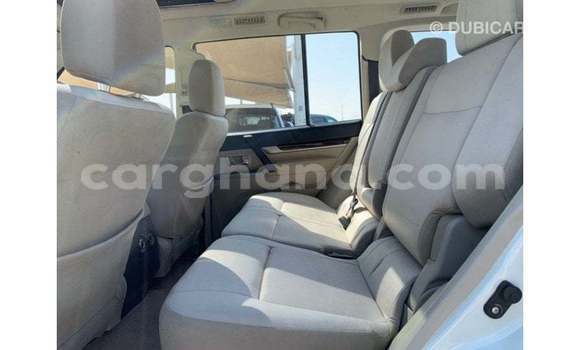 Sayi Imported Mitsubishi Pajero White Mota in Import - Dubai a Ashanti Sayi Imported Mitsubishi Pajero White Mota in Import - Dubai a Ashanti