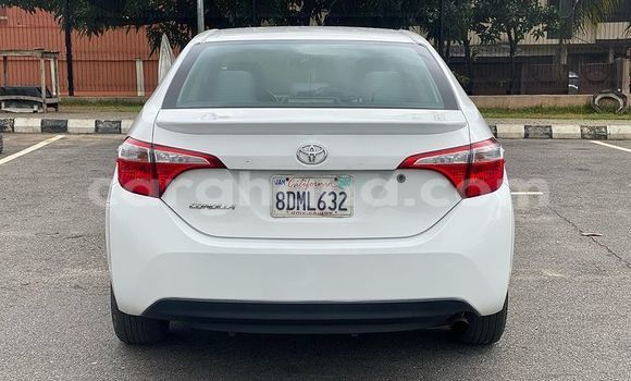 Sayi Na hannu Toyota Corolla White Mota in Sekondi–Takoradi Metropolitan a Yamma Sayi Na hannu Toyota Corolla White Mota in Sekondi–Takoradi Metropolitan a Yamma