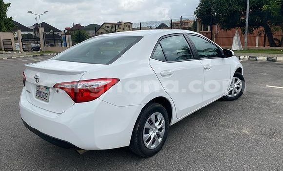 Sayi Na hannu Toyota Corolla Blue Mota in Sekondi–Takoradi Metropolitan a Yamma Sayi Na hannu Toyota Corolla Blue Mota in Sekondi–Takoradi Metropolitan a Yamma