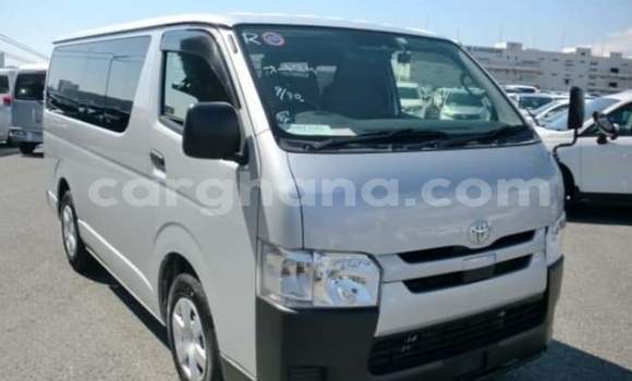 Ra Àlòkù Toyota Hiace Alagara Ọkọ̀ in Sekondi–Takoradi Metropolitan ni Oorun Ra Àlòkù Toyota Hiace Alagara Ọkọ̀ in Sekondi–Takoradi Metropolitan ni Oorun