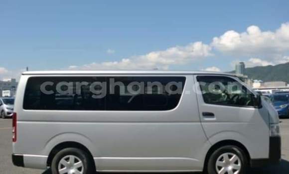 Sayi Na hannu Toyota Hiace M Mota in Sekondi–Takoradi Metropolitan a Yamma Sayi Na hannu Toyota Hiace M Mota in Sekondi–Takoradi Metropolitan a Yamma