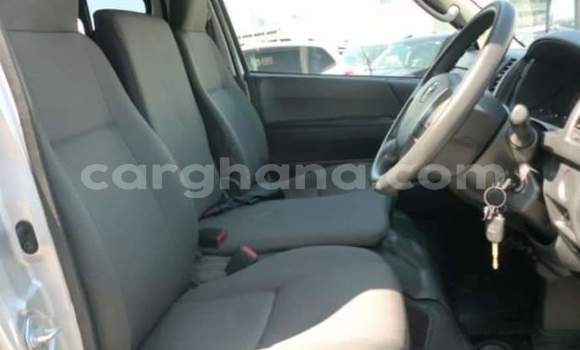 Sayi Na hannu Toyota Hiace M Mota in Sekondi–Takoradi Metropolitan a Yamma Sayi Na hannu Toyota Hiace M Mota in Sekondi–Takoradi Metropolitan a Yamma
