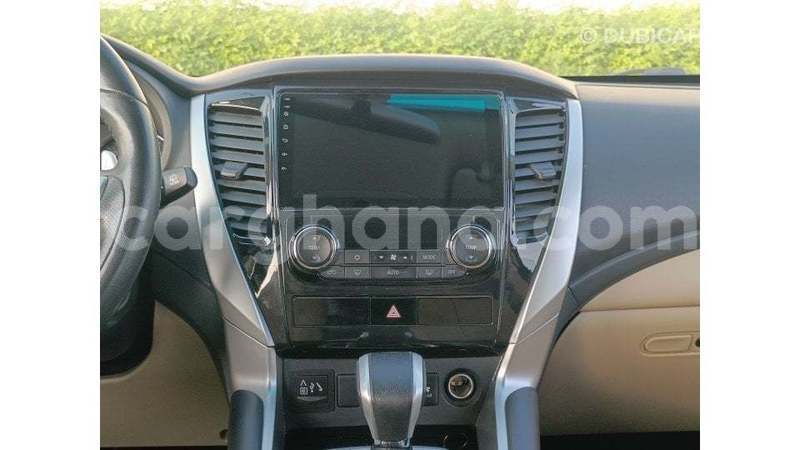 Big with watermark mitsubishi montero ashanti import dubai 51863