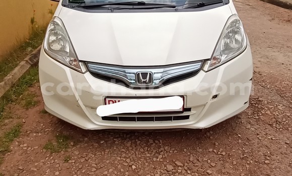 Buy Import Honda FIT White Car in Accra in Greater Accra Buy Import Honda FIT White Car in Accra in Greater Accra