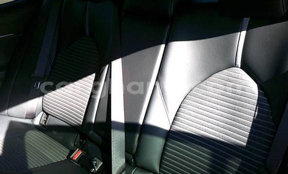 Sayi Na hannu Toyota Camry White Mota in Accra a Greater Accra Sayi Na hannu Toyota Camry White Mota in Accra a Greater Accra