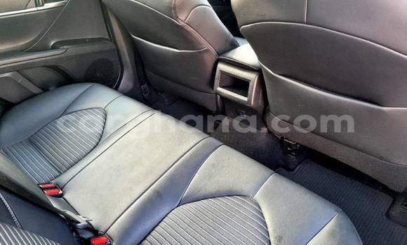 Sayi Na hannu Toyota Camry White Mota in Accra a Greater Accra Sayi Na hannu Toyota Camry White Mota in Accra a Greater Accra