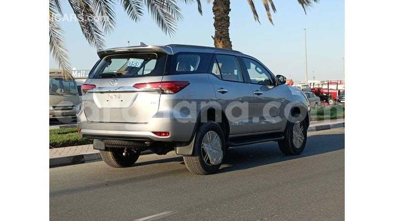 Big with watermark toyota fortuner ashanti import dubai 51872