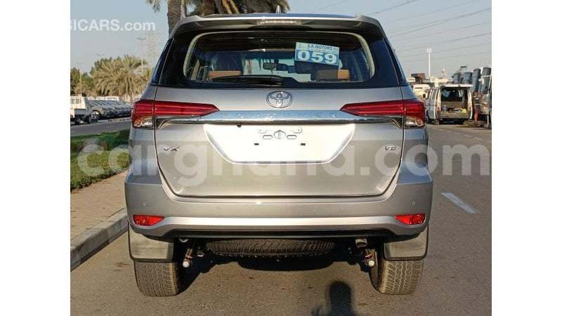 Big with watermark toyota fortuner ashanti import dubai 51872