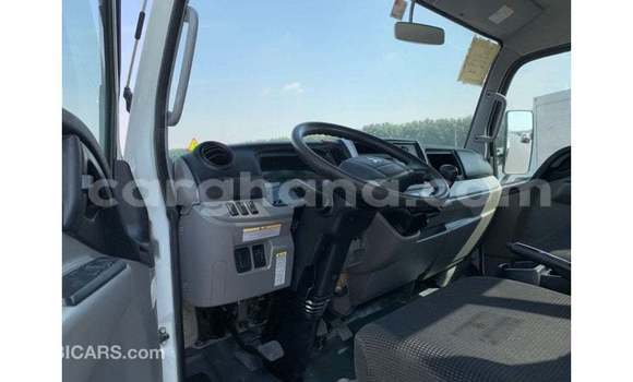 Ra Imported Mitsubishi i funfun Ọkọ̀ in Import - Dubai ni Ashanti Ra Imported Mitsubishi i funfun Ọkọ̀ in Import - Dubai ni Ashanti