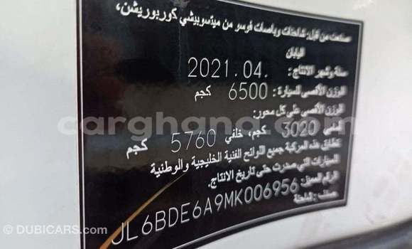 Ra Imported Mitsubishi i funfun Ọkọ̀ in Import - Dubai ni Ashanti Ra Imported Mitsubishi i funfun Ọkọ̀ in Import - Dubai ni Ashanti