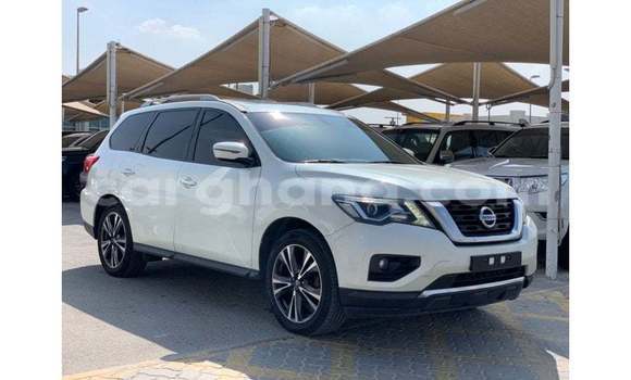 Ra Imported Nissan Pathfinder funfun Ọkọ̀ in Import - Dubai ni Ashanti Ra Imported Nissan Pathfinder funfun Ọkọ̀ in Import - Dubai ni Ashanti