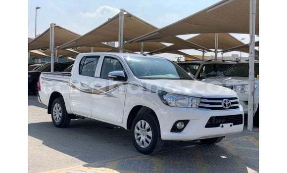 Ra Imported Toyota Hilux funfun Ọkọ̀ in Import - Dubai ni Ashanti Ra Imported Toyota Hilux funfun Ọkọ̀ in Import - Dubai ni Ashanti