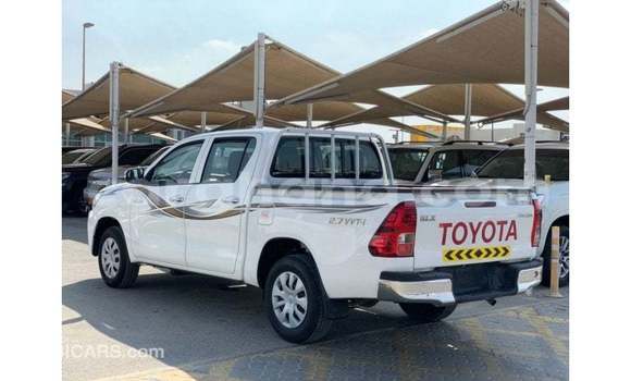 Ra Imported Toyota Hilux funfun Ọkọ̀ in Import - Dubai ni Ashanti Ra Imported Toyota Hilux funfun Ọkọ̀ in Import - Dubai ni Ashanti