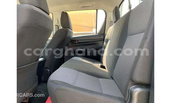 Ra Imported Toyota Hilux funfun Ọkọ̀ in Import - Dubai ni Ashanti Ra Imported Toyota Hilux funfun Ọkọ̀ in Import - Dubai ni Ashanti