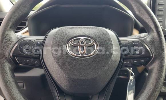 Sayi Na hannu Toyota RAV4 White Mota in Accra a Greater Accra Sayi Na hannu Toyota RAV4 White Mota in Accra a Greater Accra