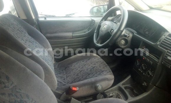 Sayi Na hannu Opel Sintra Blue Mota in Sekondi–Takoradi Metropolitan a Yamma Sayi Na hannu Opel Sintra Blue Mota in Sekondi–Takoradi Metropolitan a Yamma