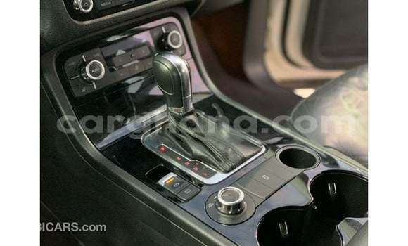 Sayi Imported Volkswagen Touareg White Mota in Import - Dubai a Ashanti Sayi Imported Volkswagen Touareg White Mota in Import - Dubai a Ashanti