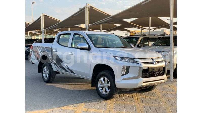 Big with watermark mitsubishi l200 ashanti import dubai 51920