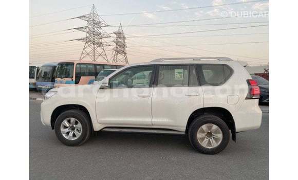 Buy Import Toyota Prado White Car in Import - Dubai in Ashanti Buy Import Toyota Prado White Car in Import - Dubai in Ashanti