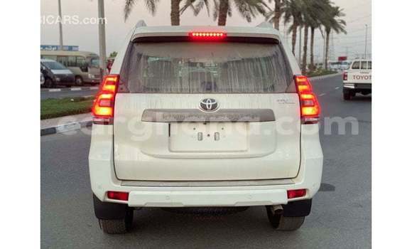 Buy Import Toyota Prado White Car in Import - Dubai in Ashanti Buy Import Toyota Prado White Car in Import - Dubai in Ashanti