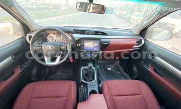 Buy Import Toyota Hilux White Car in Import - Dubai in Ashanti Buy Import Toyota Hilux White Car in Import - Dubai in Ashanti