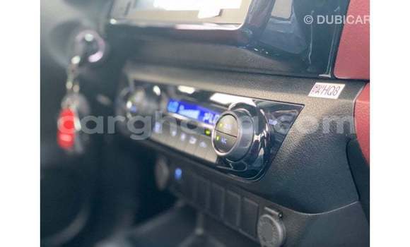 Buy Import Toyota Hilux White Car in Import - Dubai in Ashanti Buy Import Toyota Hilux White Car in Import - Dubai in Ashanti