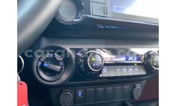 Buy Import Toyota Hilux White Car in Import - Dubai in Ashanti Buy Import Toyota Hilux White Car in Import - Dubai in Ashanti