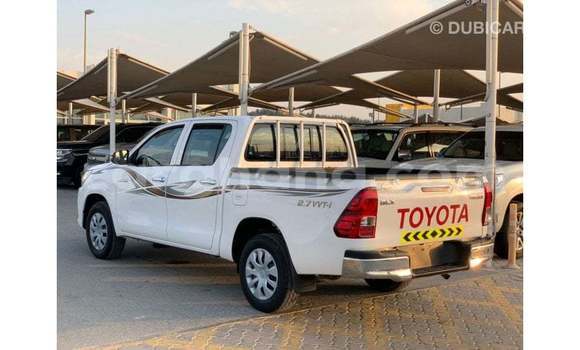 Ra Imported Toyota Hilux funfun Ọkọ̀ in Import - Dubai ni Ashanti Ra Imported Toyota Hilux funfun Ọkọ̀ in Import - Dubai ni Ashanti