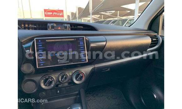 Ra Imported Toyota Hilux funfun Ọkọ̀ in Import - Dubai ni Ashanti Ra Imported Toyota Hilux funfun Ọkọ̀ in Import - Dubai ni Ashanti