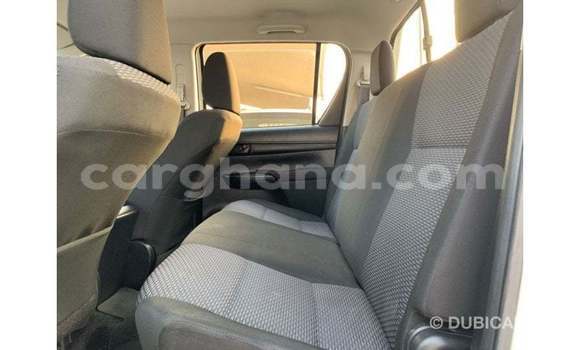 Ra Imported Toyota Hilux funfun Ọkọ̀ in Import - Dubai ni Ashanti Ra Imported Toyota Hilux funfun Ọkọ̀ in Import - Dubai ni Ashanti