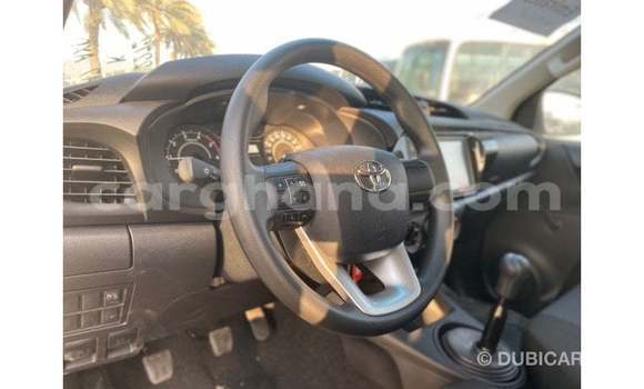 Buy Import Toyota Hilux White Car in Import - Dubai in Ashanti Buy Import Toyota Hilux White Car in Import - Dubai in Ashanti
