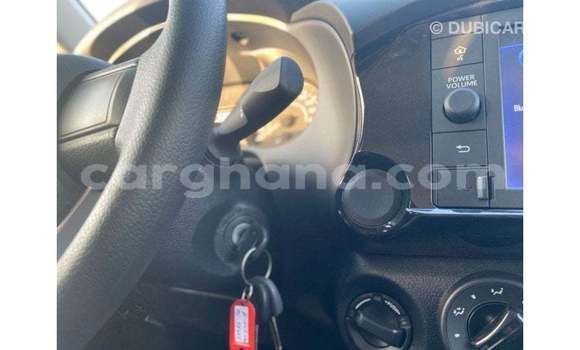 Buy Import Toyota Hilux White Car in Import - Dubai in Ashanti Buy Import Toyota Hilux White Car in Import - Dubai in Ashanti