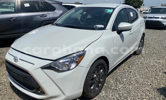 Buy Used Toyota Yaris White Car in Accra in Greater Accra