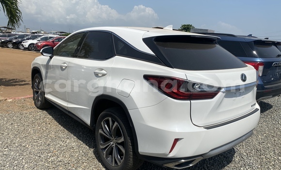 Sayi Na hannu Lexus RX 350 White Mota in Accra a Greater Accra