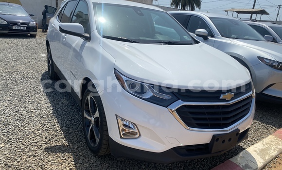 Sayi Na hannu Chevrolet Equinox White Mota in Accra a Greater Accra