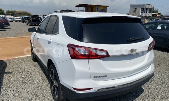 Sayi Na hannu Chevrolet Equinox White Mota in Accra a Greater Accra Sayi Na hannu Chevrolet Equinox White Mota in Accra a Greater Accra